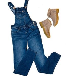 Abercrombie mid rise med wash overalls Sz 15/16